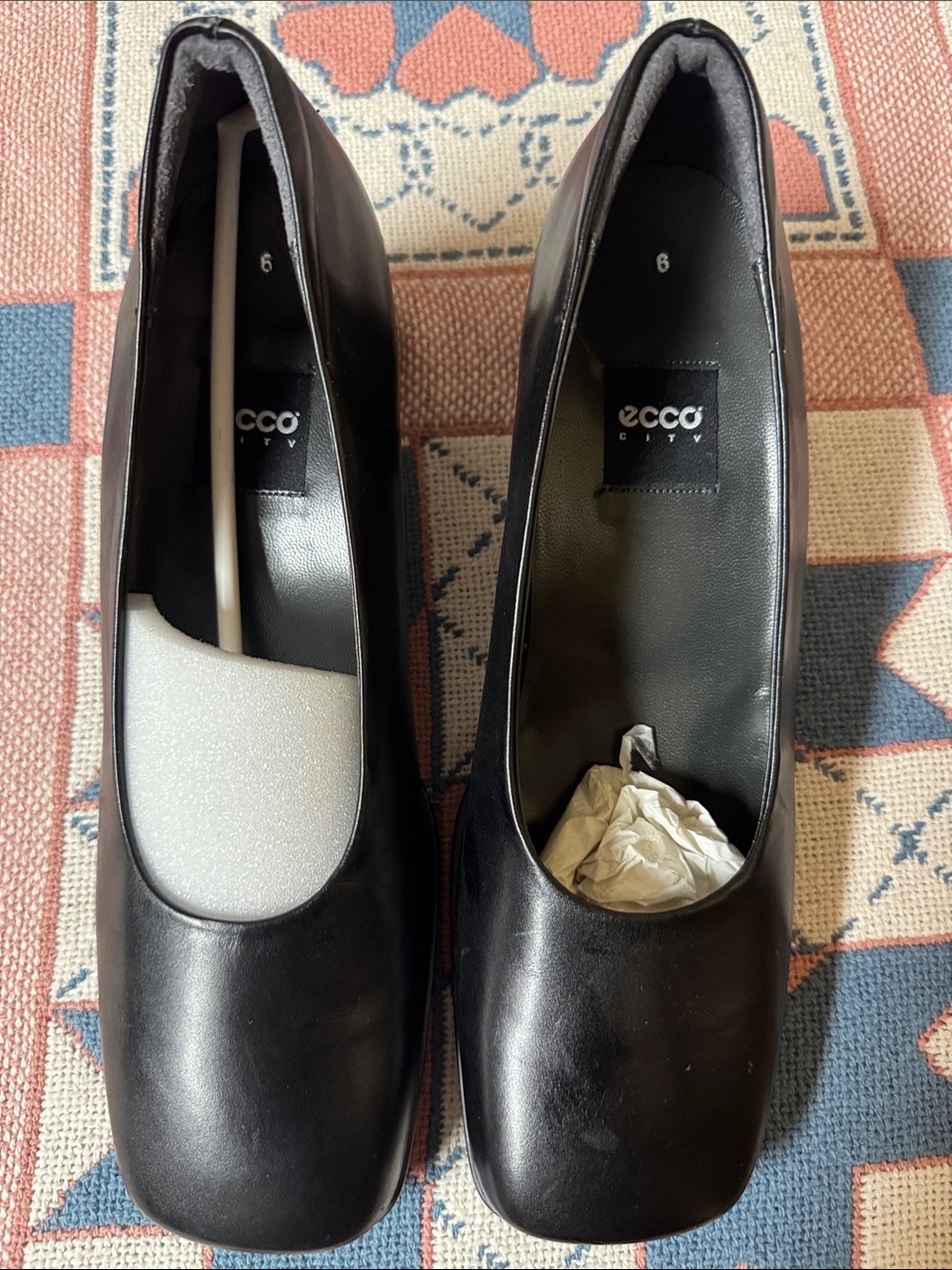Ecco Black Leather Square-Toe Heels